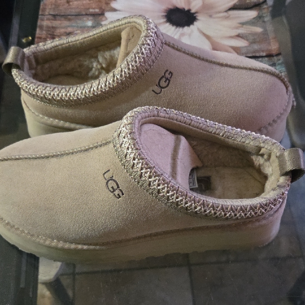UGG Tan Mules with Shearling Lining